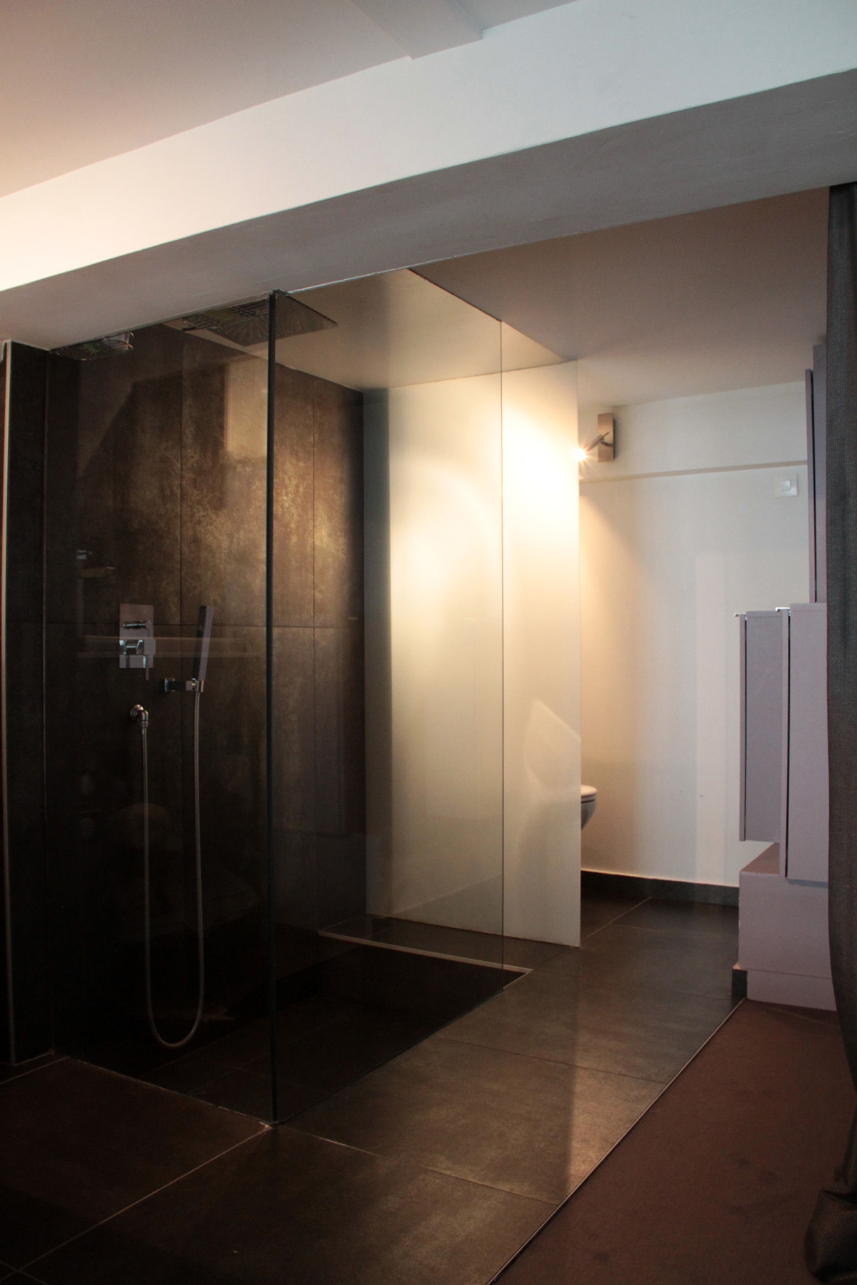 Mont7 amenagement sur-mesure architecture decoration appartement salle de bain mezzanine design AGENCE MAJOTIK